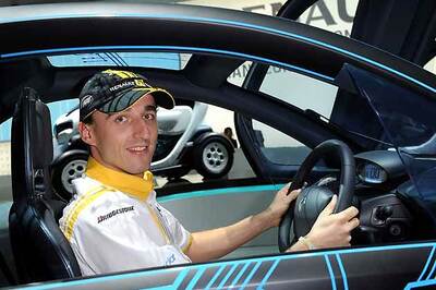 Robert Kubica opts for rally programme in 2013