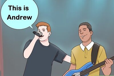 How to Improve Stage Presence As a Lead Singer