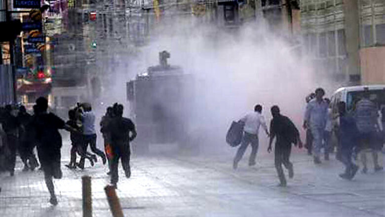 Turkish police fire water cannon to prevent park protest
