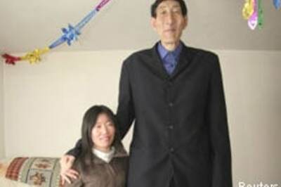 World's tallest man's wife is half his size