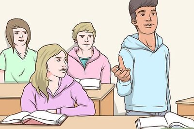 How to Be Conservative in a Liberal School