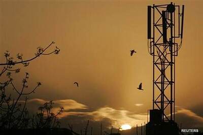 Cabinet okays 30 pc cut in spectrum reserve price
