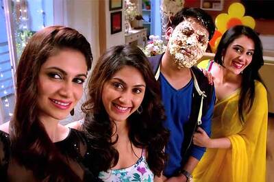 'Kis Kisko Pyaar Karoon' review: Kapil Sharma's Bollywood debut isn't as ghastly as a few comedies you watched recently