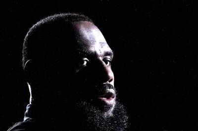 LeBron James Eyes Return to Summit as 21st NBA Season Beckons