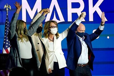 Arizona's Kelly To Be Sworn Into Senate, Narrowing GOP Edge