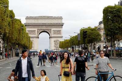 Is the American Dream Dying? Here's Why More People in the US are Moving to Europe | Explained