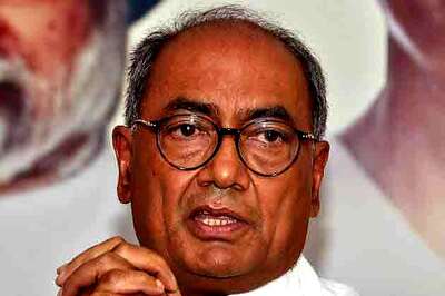 Modi wants to give coal sector in corporate hands: Digvijay Singh