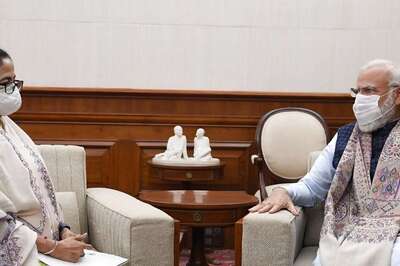 Mamata Calls on PM Modi, Raises BSF Jurisdiction; Invites PM to Inaugurate Bengal Biz Summit Next Year