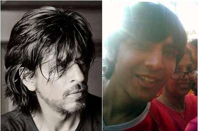 Here's How Struggling Kartik Aaryan Tried to Get His Message Across to Shah Rukh Khan