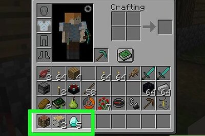 How to Craft a Diamond Sword in Minecraft
