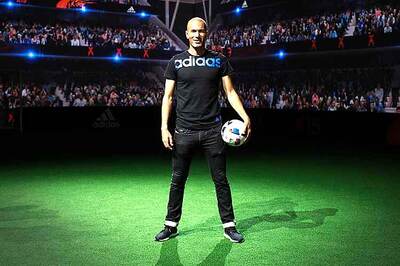 Zinedine Zidane unveils official ball of Euro 2016