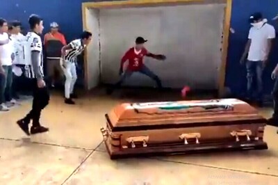 Scoring a Goal One Last Time! Teammates Give Fitting Farewell for 16-year-old Footballer Shot by Police