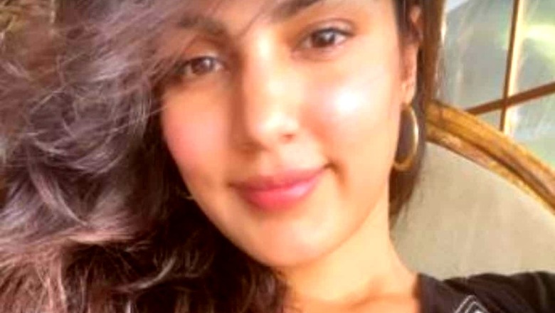 Rhea Chakraborty Shares Encouraging Message on Instagram, Says 'Rise and Shine'