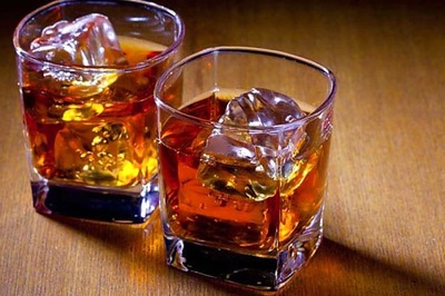 How to Tell You’re Drinking Too Much Alcohol