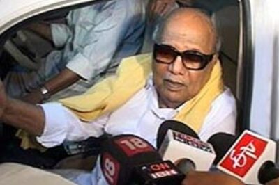 DMK MPs won't quit over Lankan issue: TN CM