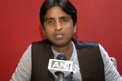 Agents and mediators have helped Rahul win polls in Amethi till now: Kumar Vishwas