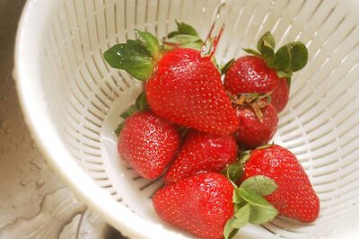 How to Macerate Strawberries