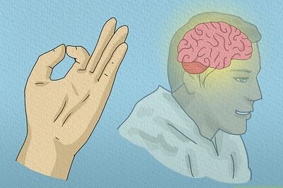 11 Powerful Hand Mudras to Boost Healing & Wellness