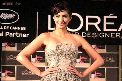 Sonam Kapoor starrer 'Khoobsurat' to release on September 19