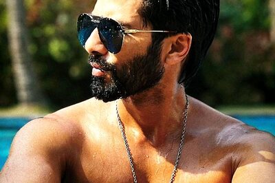 Shahid Kapoor Leaves Fans Gasping For Breath With Steamy Hot Pool Pic; Netizens Go 'Ufff'