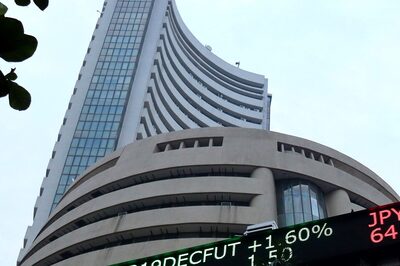 Sensex Drops Over 1,400 Pts; Nifty Plunge 2% Amid Omicron Scare; What Investors Should Do