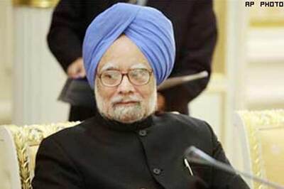 Manmohan Singh becomes third longest-serving PM