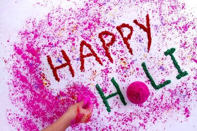 Holi Special Panchang, March 8, 2023: Check Tithi, Nakshatra, Shubh Muhurat, And Other Details For Wednesday