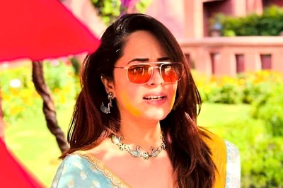 Actress Anasuya Bharadwaj Seeks Suggestions From Fans For Her Solo Trip