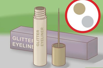 How to Wear Holographic Eyeliner