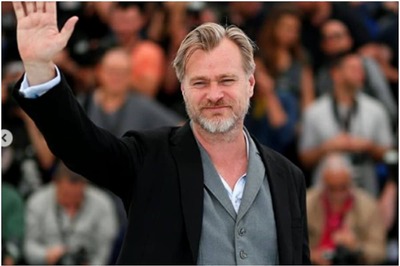 Christopher Nolan Doesn't Have a Smartphone, Prefers Calling People from Landline