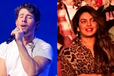 Nick Jonas and Priyanka Chopra's Aww-dorable Moment At The Jonas Brothers Concert Is Cutest of All; Watch
