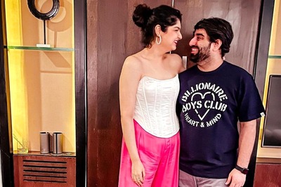 Anshula Kapoor Sparks Relationship Rumours With Rohan Thakkar As She Posts Pic from Thailand Trip