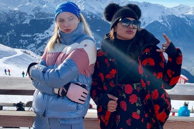 Sophie Turner and Priyanka Chopra UNFOLLOW Each Other Amid Former's Divorce With Joe Jonas