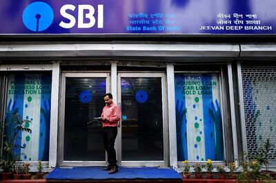 SBI Recruitment 2020: Registration for SCOs and Deputy Manager Posts Starts Today