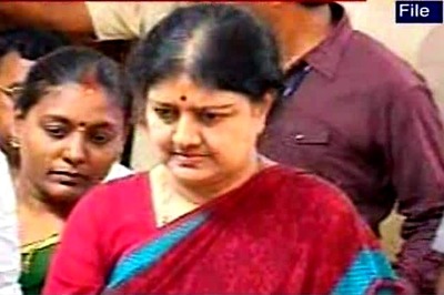 Police threatening witness to frame Jaya: Sasikala