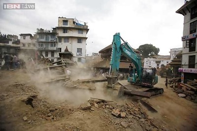 India sends 'Rail Neer' water to earthquake-hit Nepal