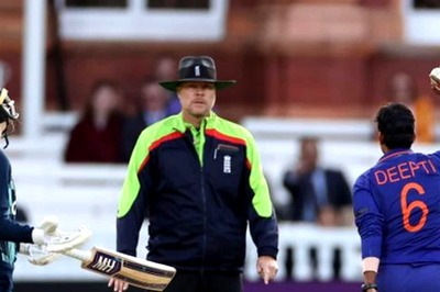 Shouldn’t Feel Need to Justify by Lying about Warnings: Heather Knight Hits Out at Deepti Sharma