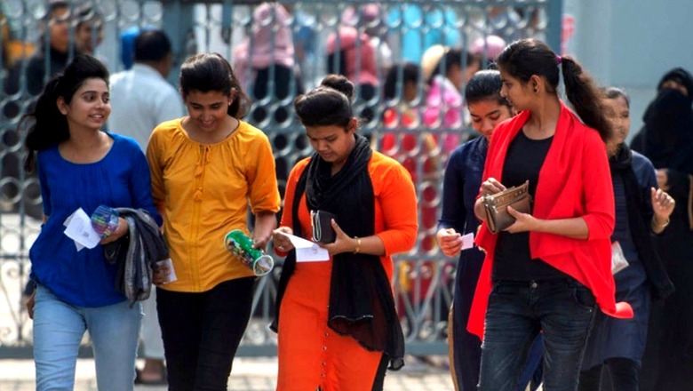 JEE Main 2022 Day 6: Lengthy Calculations, Tricky Questions, Math Continued to Trouble Engineering Aspirants