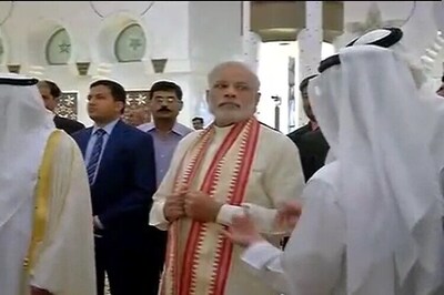PM Modi meets Indian workers in UAE