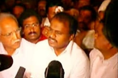 Protest outside Karnataka Assembly