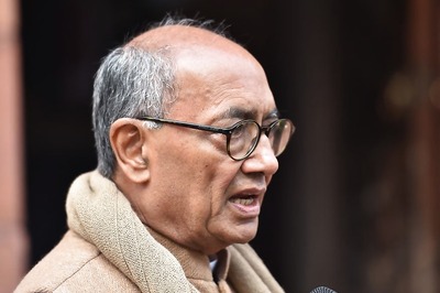 Talk With People in Shaheen Bagh, Bring Clarity on NPR, NRC: Digvijaya Singh to Govt