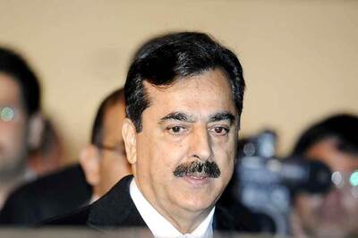 Pakistan court orders arrest of former PM Yousuf Raza Gilani over a multi-million scandal