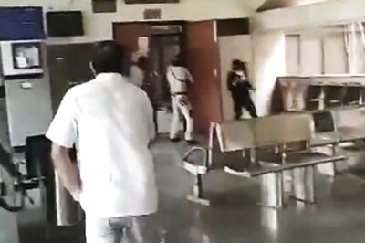 Delhi: Gangster Jitender Gogi Killed Inside Rohini Courtroom Cremated Amid Heavy Security