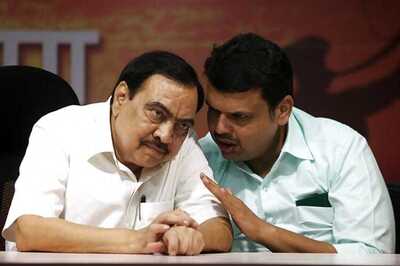 Maharashtra government in 'dilemma' over demand for liquor ban on Eid