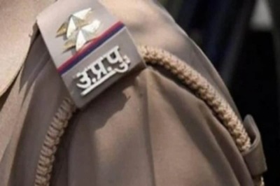 Armed Men Barge into Merchant Navy Officer's Home in Gr Noida for Loot, Hold Family Hostage