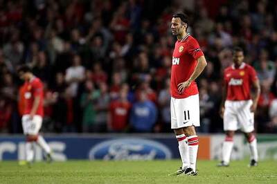 Players to blame for poor start by Manchester United: Giggs