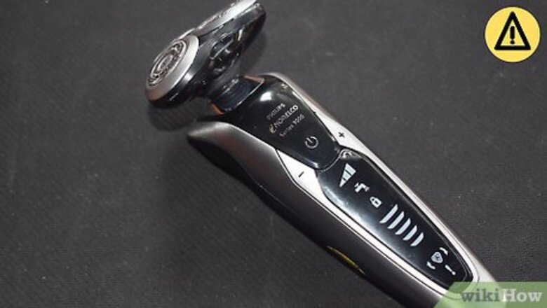 How to Clean an Electric Razor