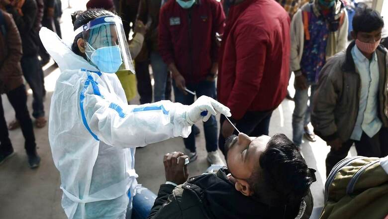 Precaution Dose Will be Same Vaccine as Previous Two Jabs, Says Govt; Maha, Delhi Emerge as 'States of Concern'