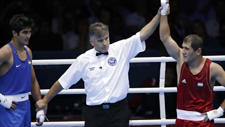 Vijender Singh crashes out of Olympic boxing