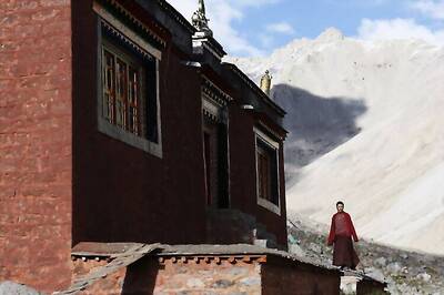 China opens new land route for Indian pilgrims to Kailash